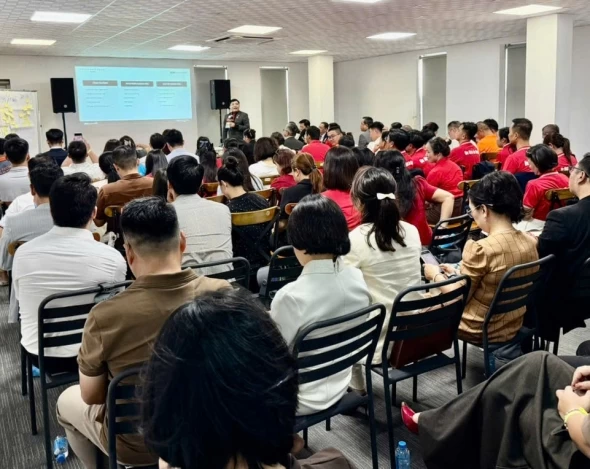 Thuê phòng họp buổi chiều: Giải pháp cho lịch làm việc linh hoạt