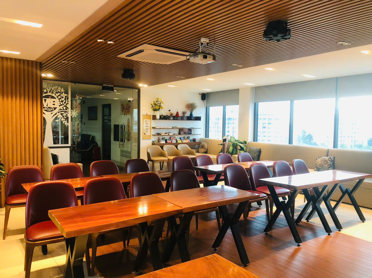 Văn phòng 10 người tại Bình Dương